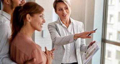 Exemplo de clientes com corretor de imóveis