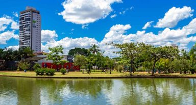 EDI-0147-25-Artigo-01-Viva-e-invista-melhor—descontaço-EBM-para-morar-em-Anápolis Vista de parque em Anápolis.