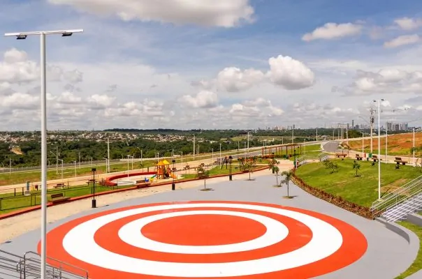 Pista de Skate e Patinação